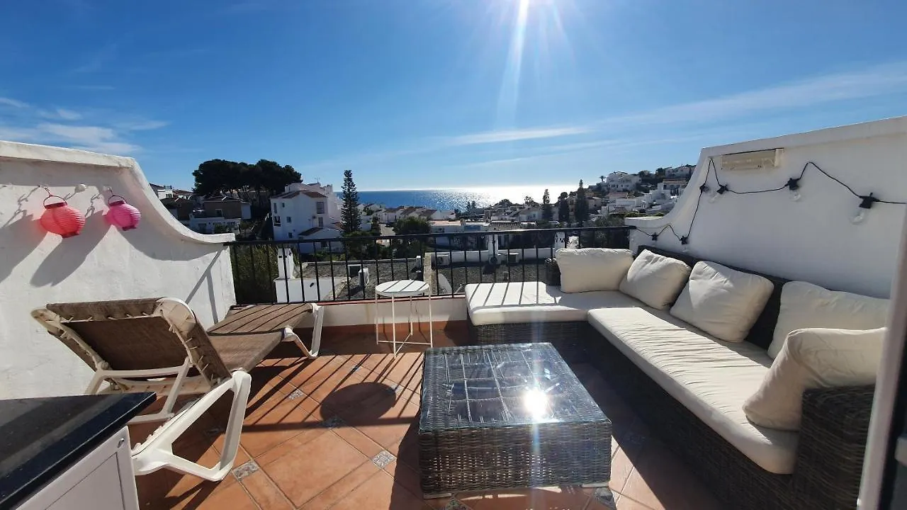 Stilfullt Semesterhus Naera Pool Och Strand. Nerja Holiday home
