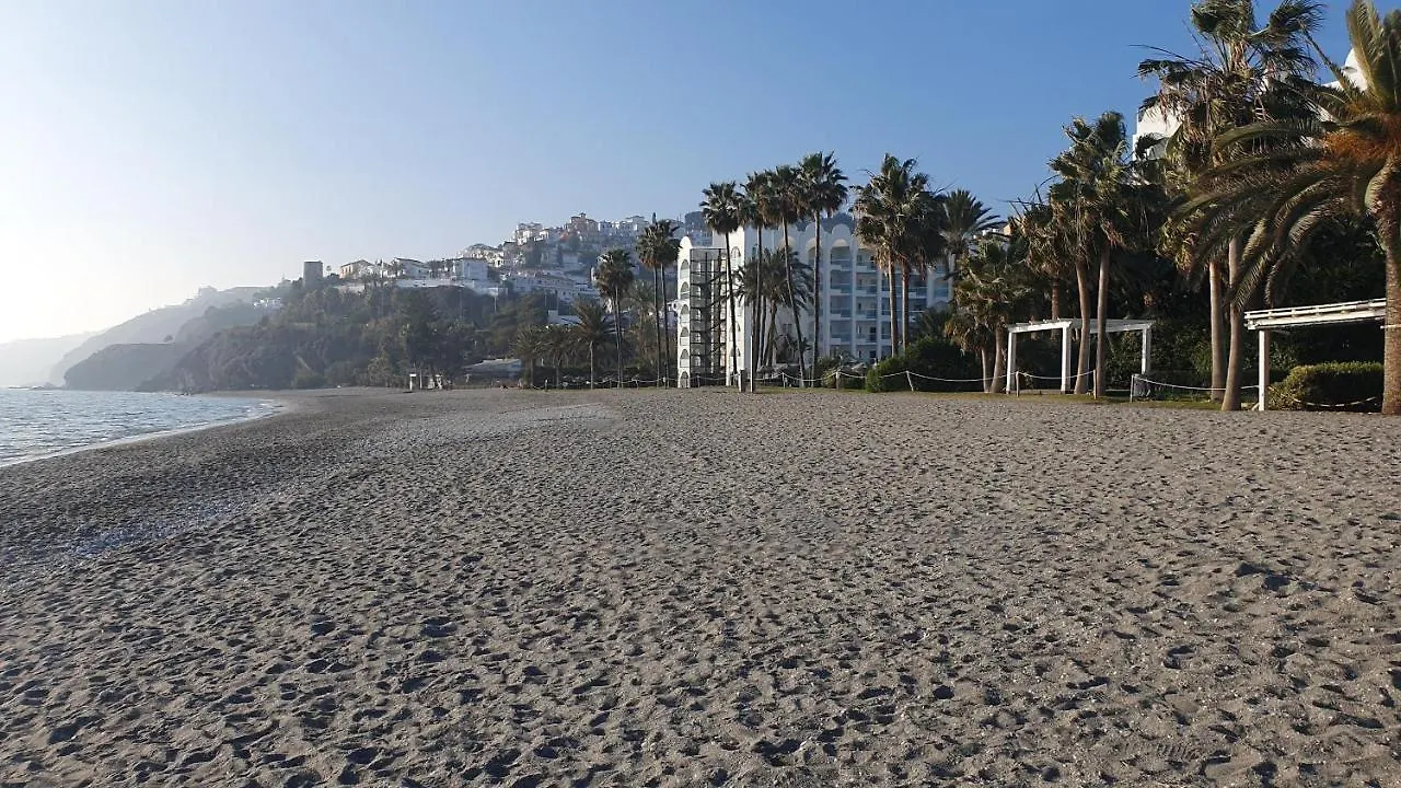 Stilfullt Semesterhus Naera Pool Och Strand. Nerja Spain